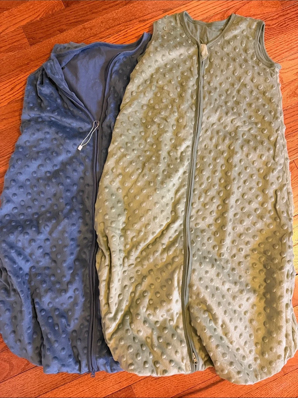 N/A soft sleeveless